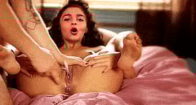 Celebrity Pussy: A Hollywood Hottie's Juicy Journey'