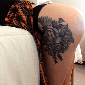 Tattooed Ass GIF: Sexy Invitation for a Good Time'