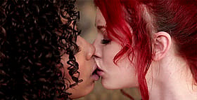 Two Hot Chicks Kissing Each Other's Lips'