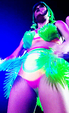 Katy Perry's Big Tits Bouncing in a Crotch Shot'