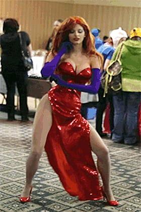 Red Hot Cosplay: Busty Babe in a Red Dress'