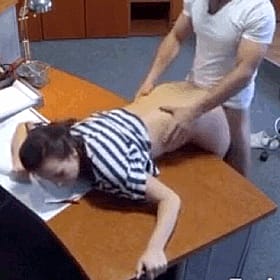 Amateur Chick Gets Fucked on Desk'