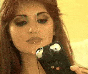 Android Phone Selfie: Get Your Sexy On with Your Phone'